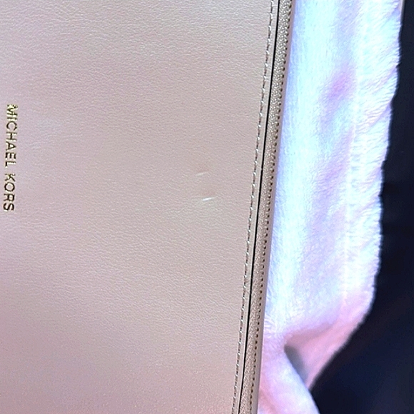 Michael Kors Wallet Soft light Pink NEW in pkg from manufacturer - Picture 8 of 13
